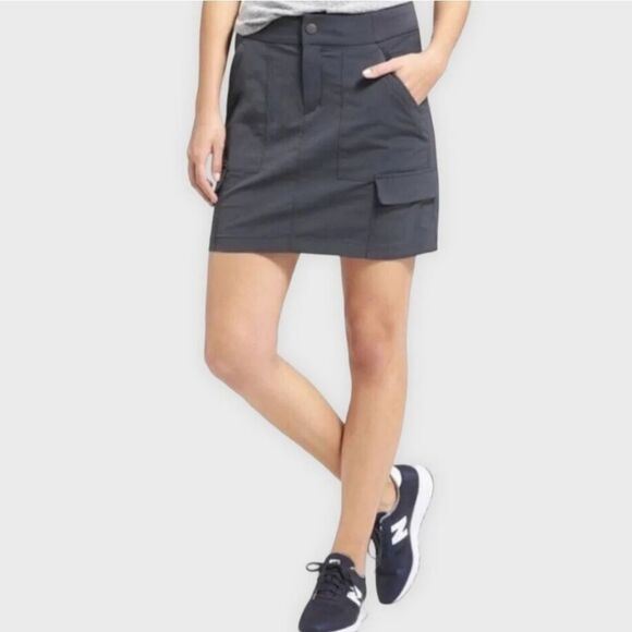 ATHLETA gray Trekkie cargo pocket athletic athleisure skort skirt 12 - Picture 1 of 9